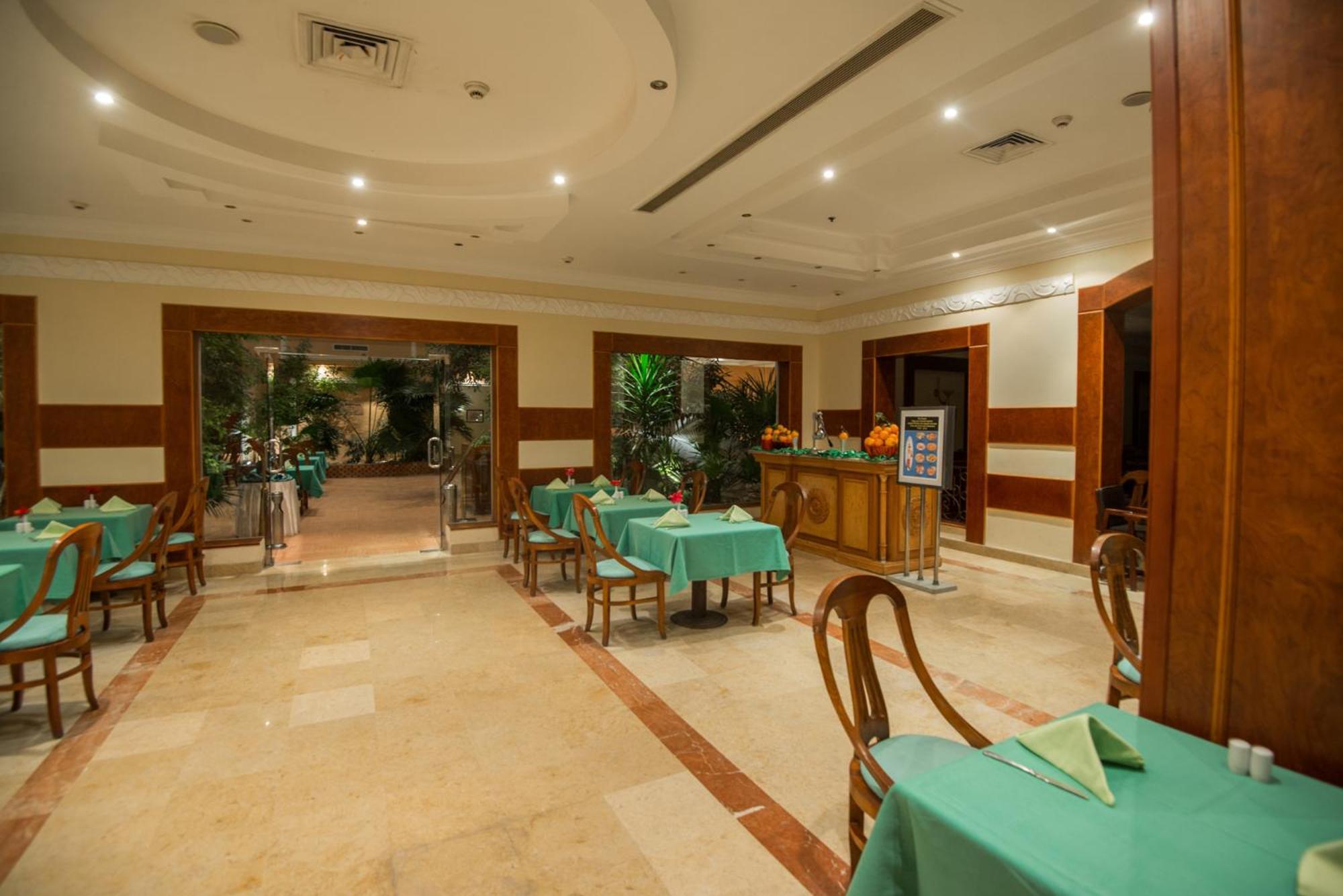 Отель Imperial Shams Abu Soma Хургада Экстерьер фото